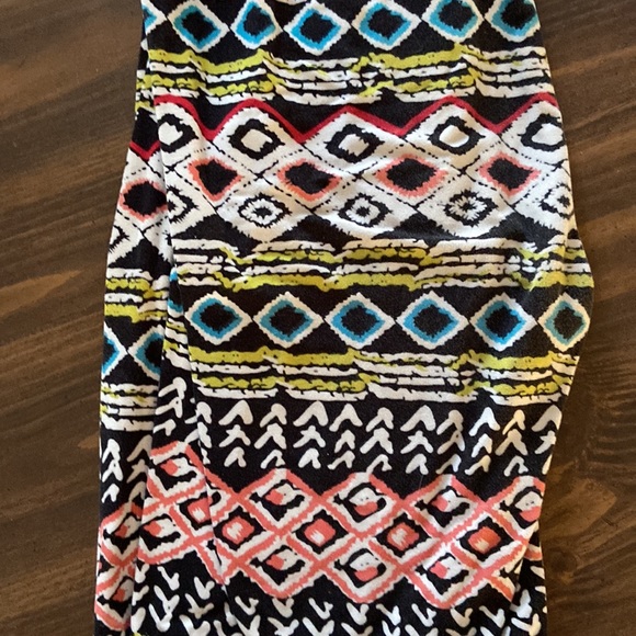 Bundle of 3 leggings by various brands. All 3 pairs are OS - Picture 2 of 4